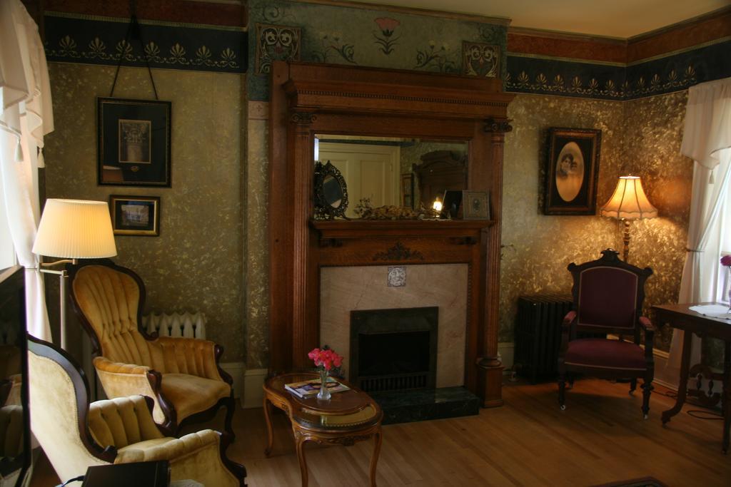 The Brumder Mansion Milwaukee Esterno foto