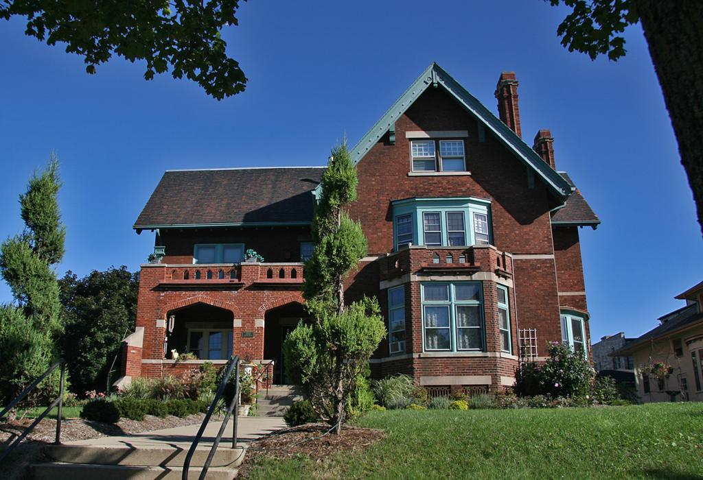 The Brumder Mansion Milwaukee Esterno foto